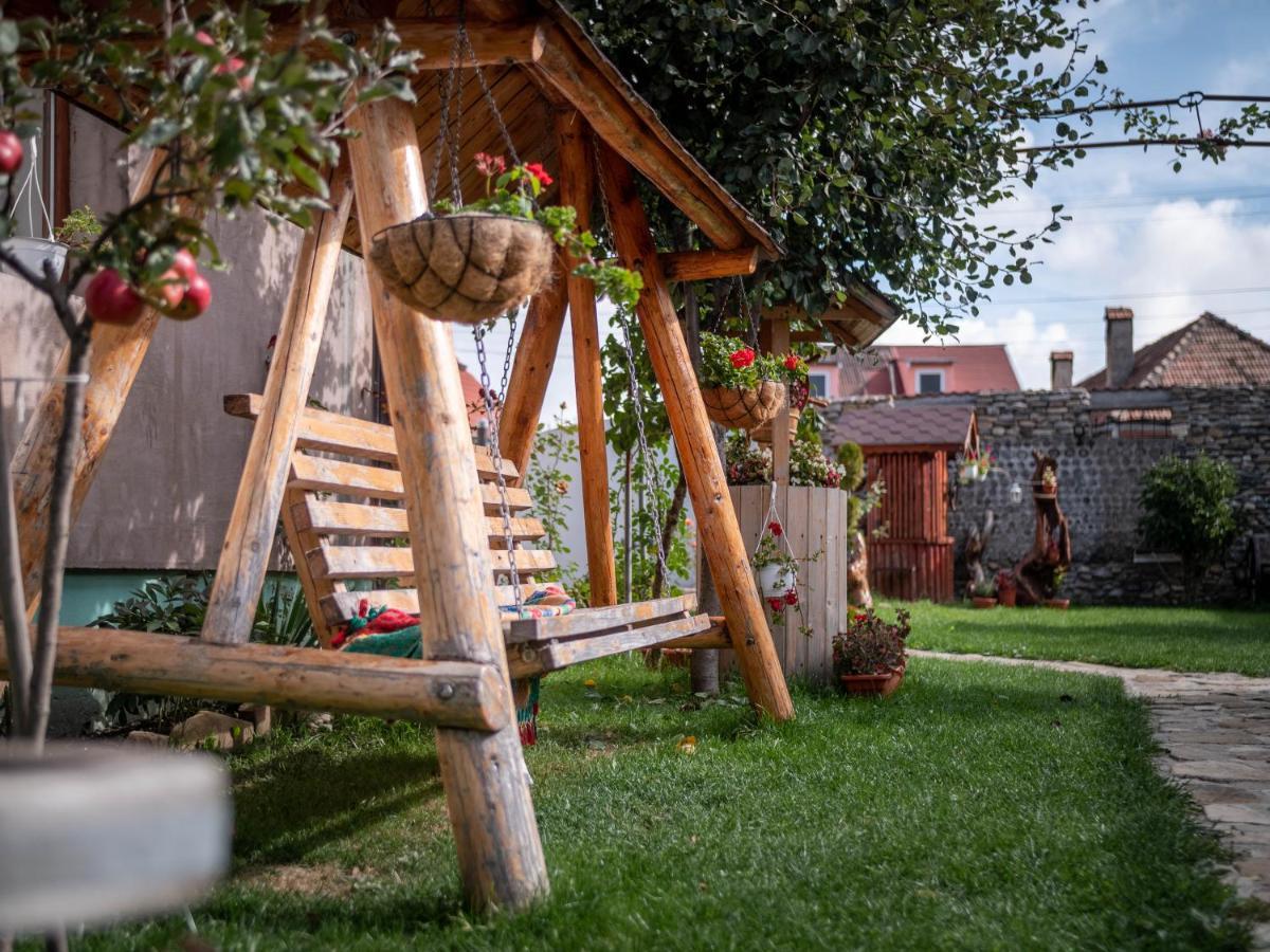 Agropensiunea Casa Nica Marginen Kültér fotó